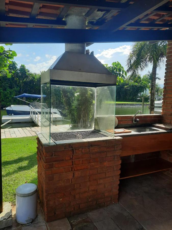 גוארויה Casa Na Marina Com Piscina Churrasqueira E Pier מראה חיצוני תמונה