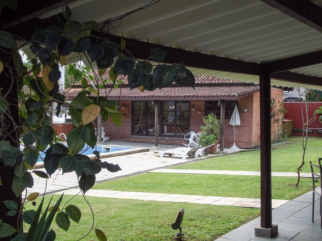 גוארויה Casa Na Marina Com Piscina Churrasqueira E Pier מראה חיצוני תמונה
